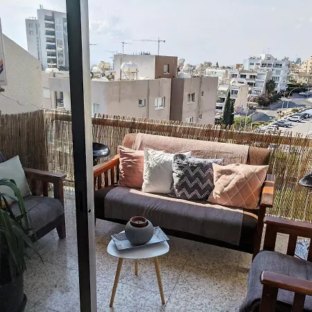 Fantastic 1 Bed By The Sea Opposite 4 Seasons Apartament