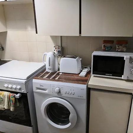 Fantastic 1 Bed By The Sea Opposite 4 Seasons Apartament *