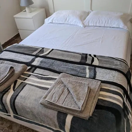 Apartament Fantastic 1 Bed By The Sea Opposite 4 Seasons *